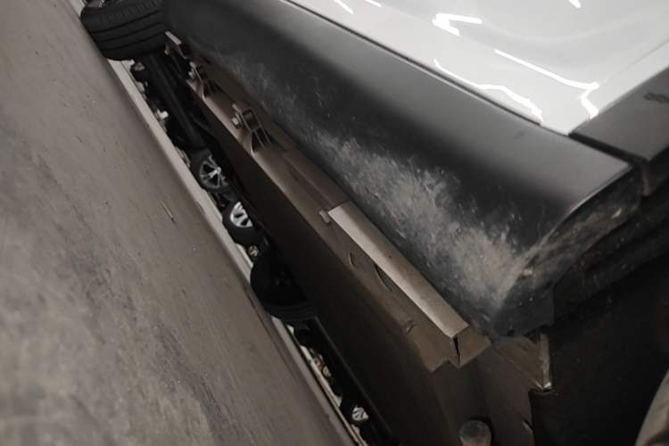 Used Chery QQ Little Ant 2024 251km True Love Edition Right Side Sill