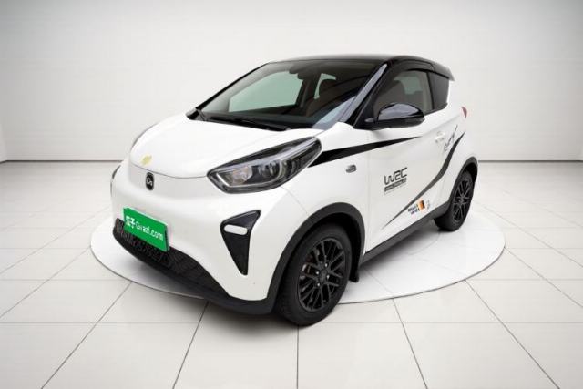 Chery QQ Little Ant 2024 Revised Edition Youth Version 321 km Cool Love Edition 29.23 kWh مستعملة