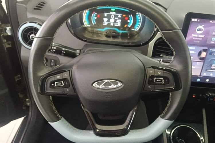 Used Chery QQ Little Ant 2024 251km True Love Edition Steering Wheel