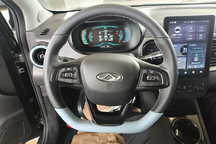 Used Chery QQ Little Ant 2024 251km True Love Edition Steering Wheel