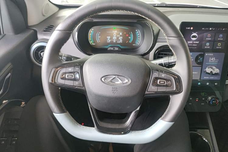 Used Chery QQ Little Ant 2024 Youth Edition 251km True Love Edition 23.99 kWh Steering Wheel