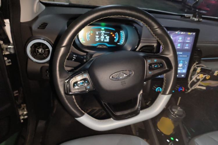 Used Chery QQ Little Ant 2024 Edition Youth Version 251km True Love Edition 25.05 kWh Steering Wheel