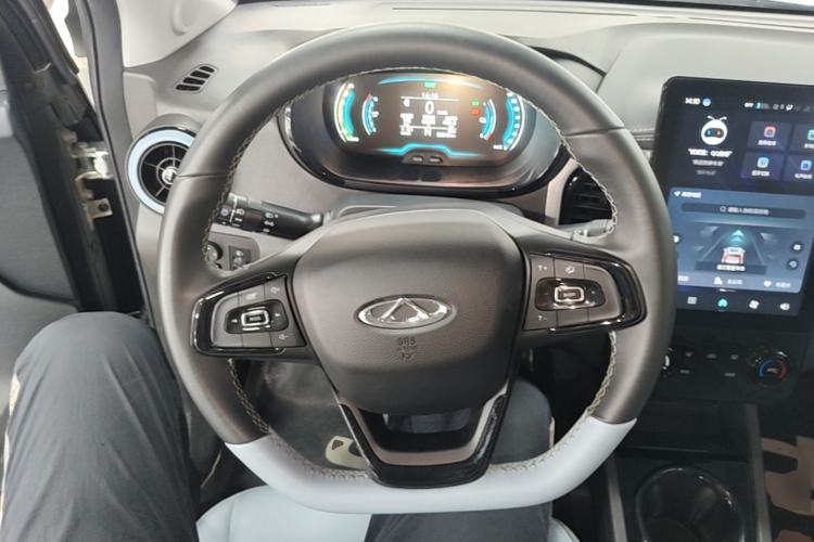 Used Chery QQ Little Ant 2024 Youth Edition 251km True Love Edition 23.99 kWh Steering Wheel