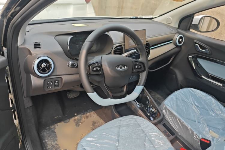 Used Chery QQ Little Ant 2024 Revised Version Youth Edition 251 km True Love Edition 25.05 kWh Steering Wheel