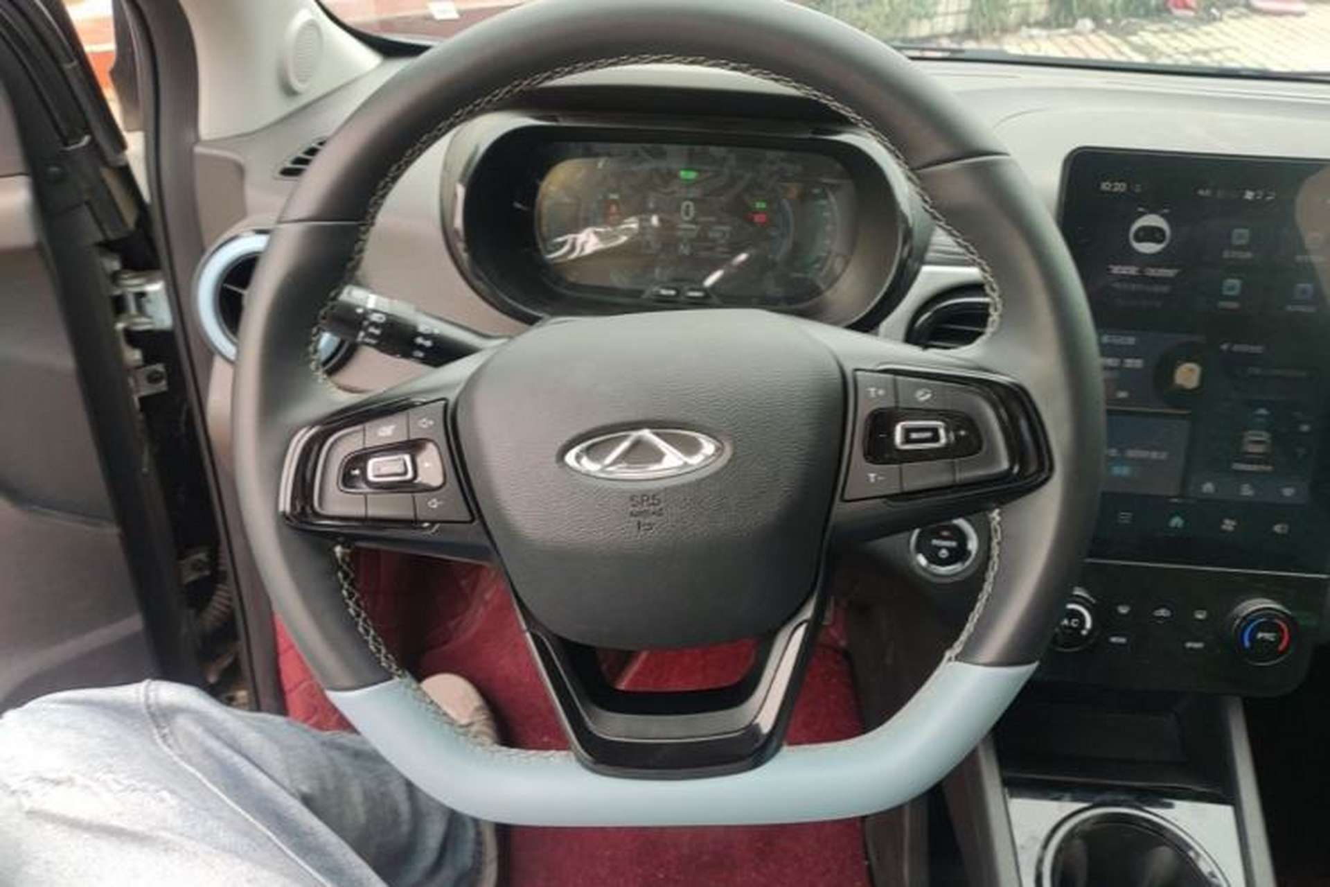 Used Chery QQ Little Ant 2024 Youth Edition 251km True Love Edition 23.99 kWh Steering Wheel