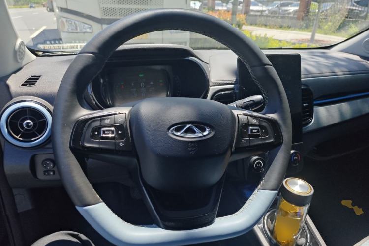 Used Chery QQ Little Ant 2024 Revised Version Youth Edition 251 km True Love Edition 25.05 kWh Steering Wheel