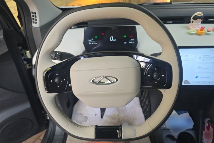 Used Chery QQ Little Ant 2024 Revised Edition Youth Version 321 km Beloved Pro Version 29.23 kWh Steering Wheel