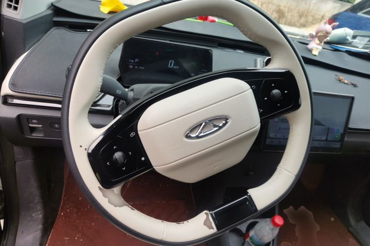 Used Chery QQ Little Ant 2024 321km Love Edition Steering Wheel