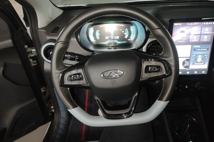 Used Chery QQ Little Ant 2024 251km True Love Edition Steering Wheel