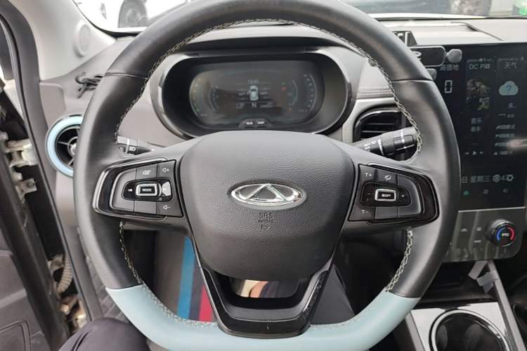 Used Chery QQ Little Ant 2024 251km Love Edition Steering Wheel