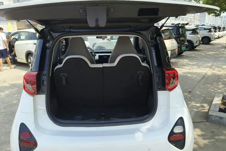 Used Chery QQ Little Ant 2024 Facelifted 321km Beloved Edition Trunk