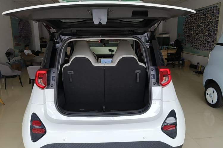 Used Chery QQ Little Ant 2024 321km Love Edition Trunk