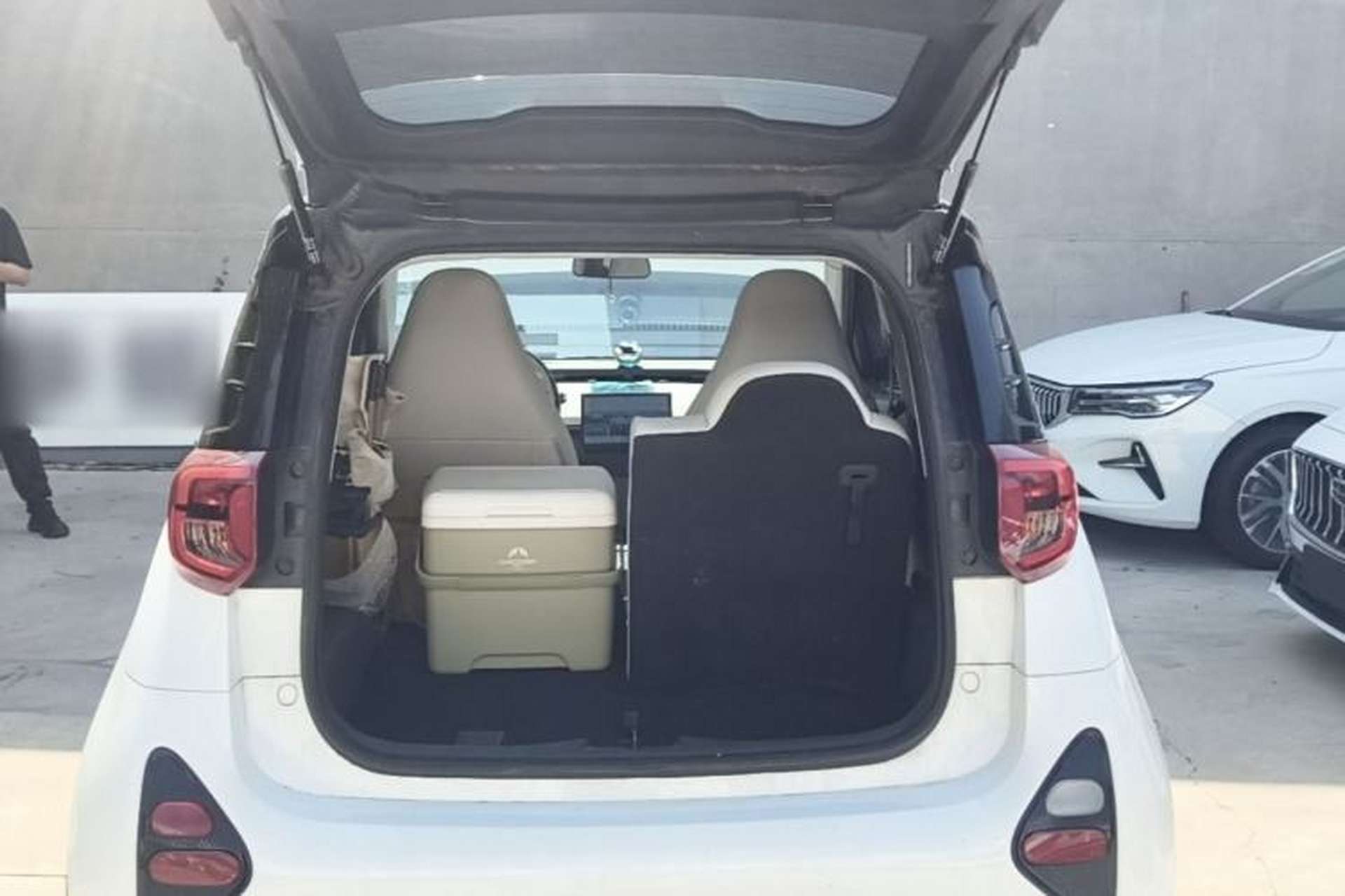 Used Chery QQ Little Ant 2024 Refreshed Version Youth Edition 321 km Beloved Edition 29.23 kWh Trunk