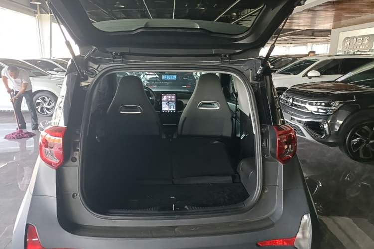 Used Chery QQ Little Ant 2024 251km True Love Edition Trunk