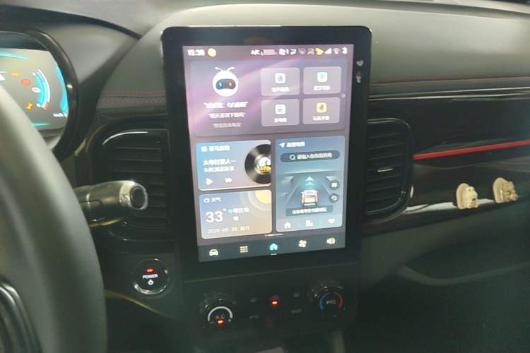 Used Chery QQ Little Ant 2025 Model, 251km Favorite Edition, 25.05kWh Audio And AC Panel