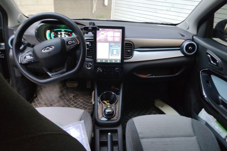 Used Chery QQ Little Ant 2025 Model, 251km Favorite Edition, 25.05kWh Center Console
