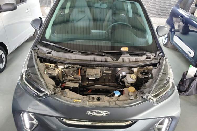 Used Chery QQ Little Ant 2025 Model, 251km Favorite Edition, 25.05kWh Engine Bay