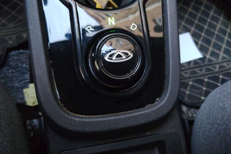 Used Chery QQ Little Ant 2025 Model, 251km Favorite Edition, 25.05kWh Gear Lever