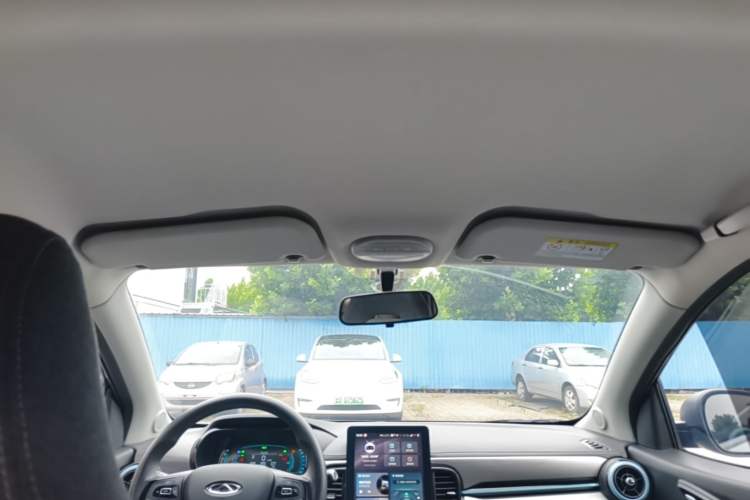 Used Chery QQ Little Ant 2025 Model, 251km Favorite Edition, 25.05kWh Headliner