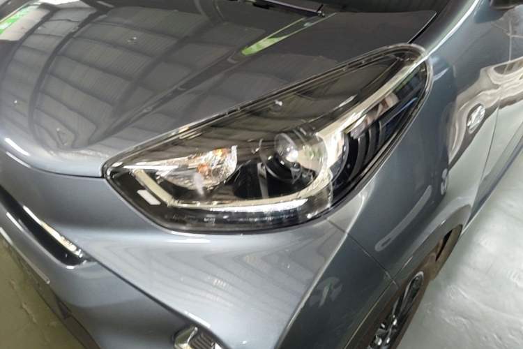 Used Chery QQ Little Ant 2025 Model, 251km Favorite Edition, 25.05kWh Left Front Headlight
