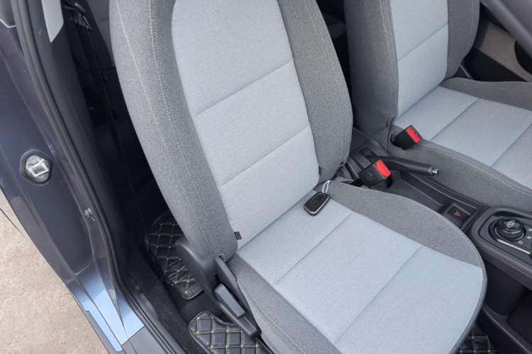 Used Chery QQ Little Ant 2025 Model, 251km Favorite Edition, 25.05kWh Right Front Seat