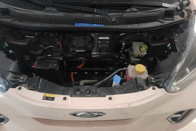 Used Chery QQ Little Ant 2025 Model, 251km Favorite Edition, 25.05kWh Engine Bay