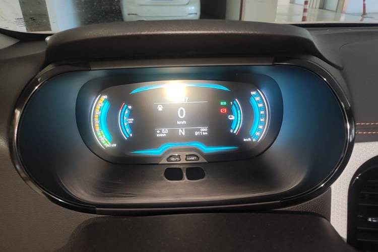 Used Chery QQ Little Ant 2025 Model, 251km Favorite Edition, 25.05kWh Instrument Cluster