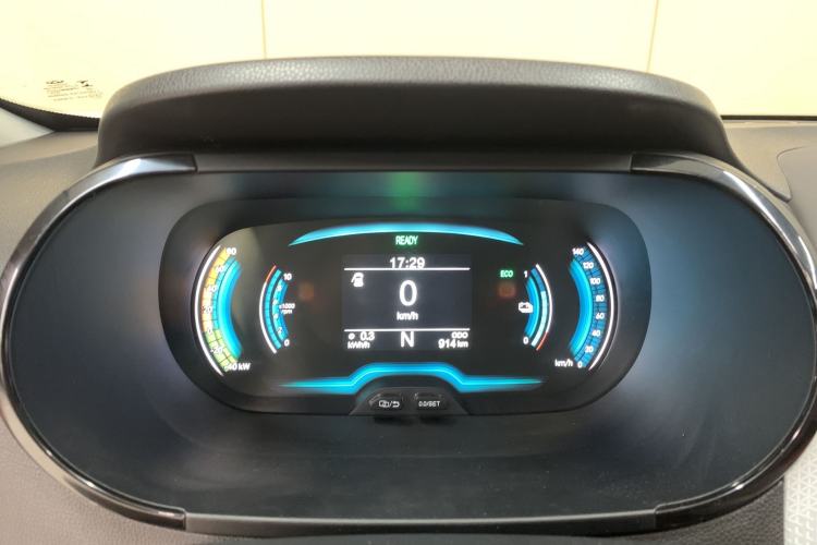 Used Chery QQ Little Ant 2025 Model, 251km Favorite Edition, 25.05kWh Interior 6