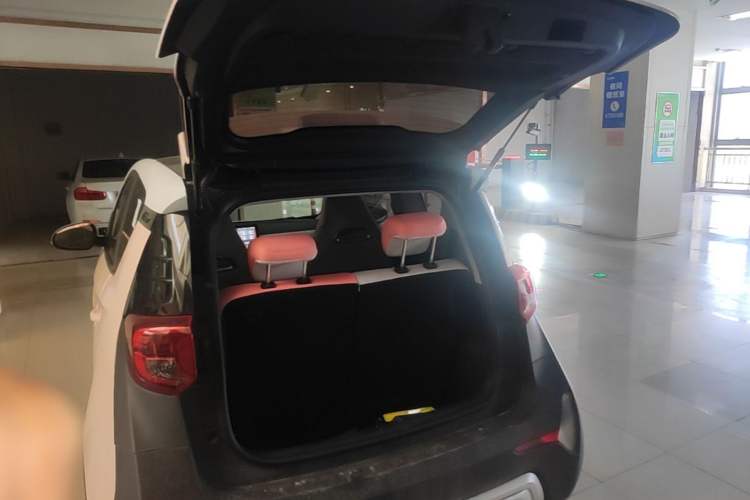 Used Chery QQ Little Ant 2025 Model, 251km Favorite Edition, 25.05kWh Trunk