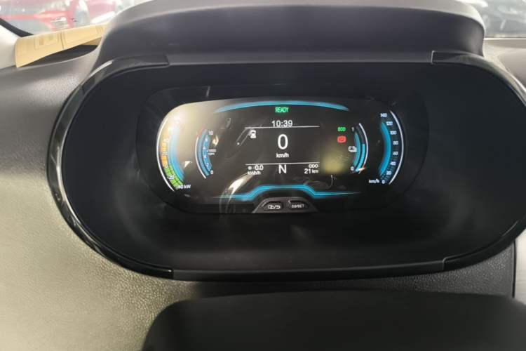 Used Chery QQ Little Ant 2025 Model, 251km Favorite Edition, 25.05kWh Instrument Cluster