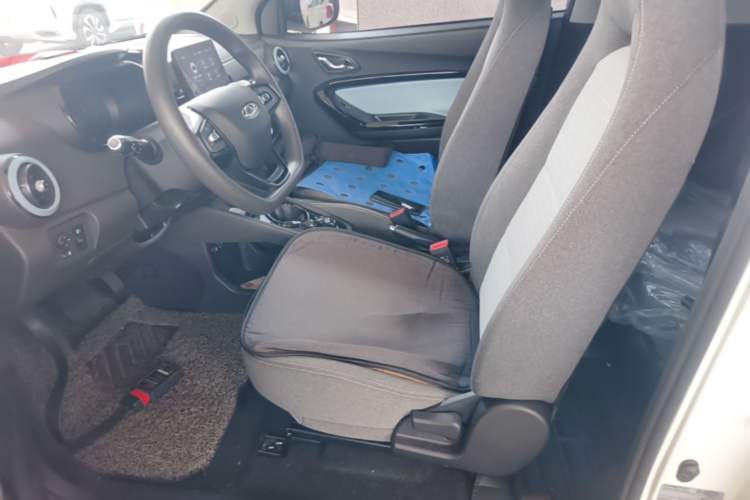 Used Chery QQ Little Ant 2025 Model, 251km Favorite Edition, 25.05kWh Left Front Seat