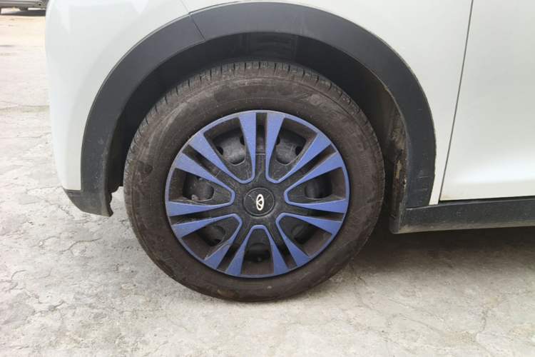 Used Chery QQ Little Ant 2025 Model, 251km Favorite Edition, 25.05kWh Left Front Wheel Hub