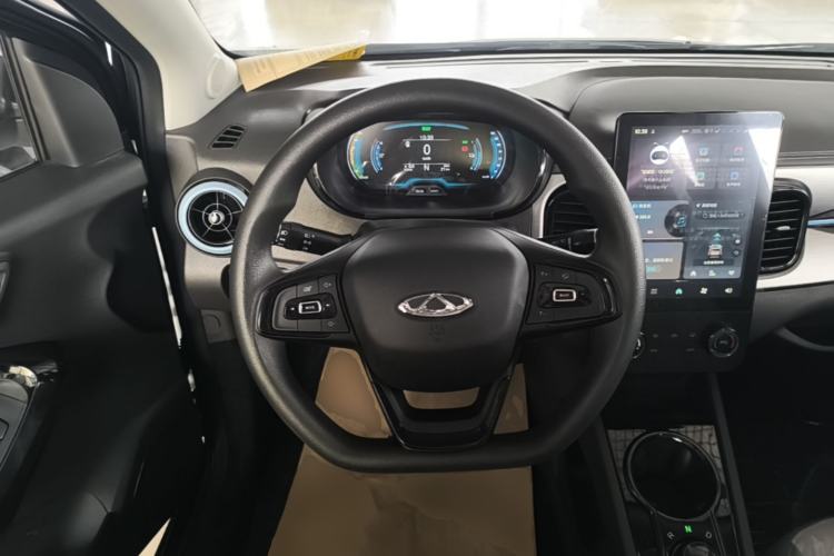 Used Chery QQ Little Ant 2025 Model, 251km Favorite Edition, 25.05kWh Steering Wheel