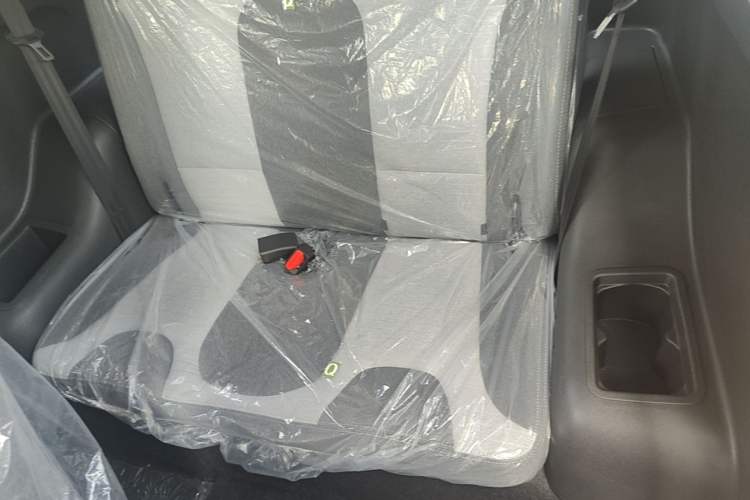 Used Chery QQ Little Ant 2026 Model 271km Favorite Version Left Rear Seat