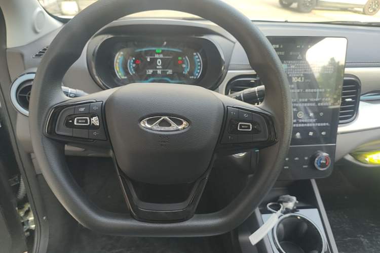 Used Chery QQ Little Ant 2026 Model 271km Favorite Version Steering Wheel