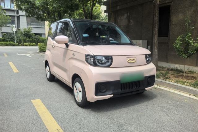 Used Chery QQ Ice Cream 2022 120km Conical Shape Lithium Iron Phosphate
