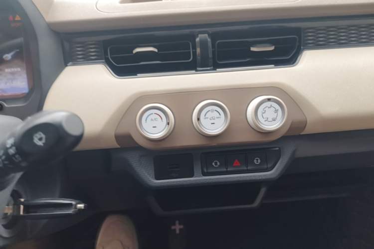Used Chery QQ Ice Cream 2022 Taohuanxi Sweet Peach Edition Audio And AC Panel