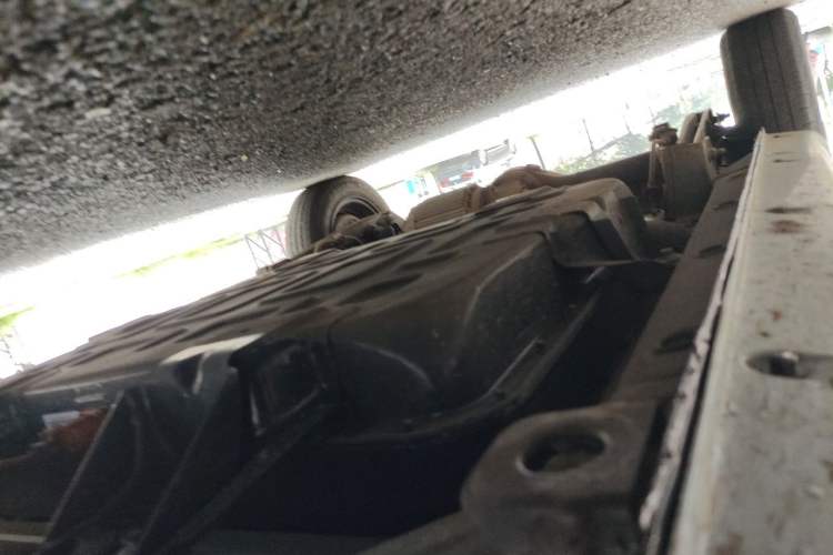 Used Chery QQ Ice Cream 2022 170km Sundae Phosphate Lithium-Ion Chassis Front Right