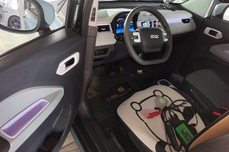 Used Chery QQ Ice Cream 2022 170km Sundae Phosphate Lithium-Ion Driver Seat