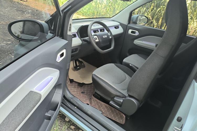 Used Chery QQ Ice Cream 2022 170km Sundae Phosphate Lithium-Ion Driver Seat
