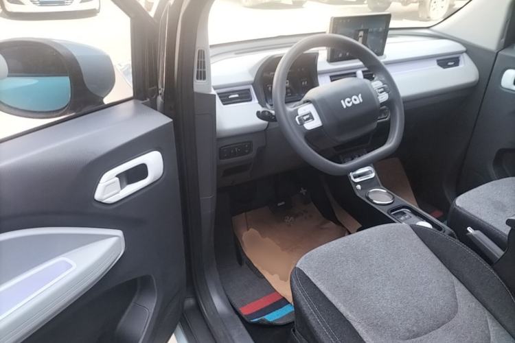Used Chery QQ Ice Cream 2022 170km Sundae Phosphate Lithium-Ion Driver Seat