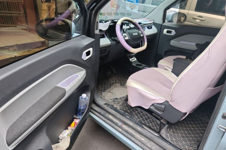 Used Chery QQ Ice Cream 2022 170km Sundae Phosphate Lithium-Ion Driver Seat