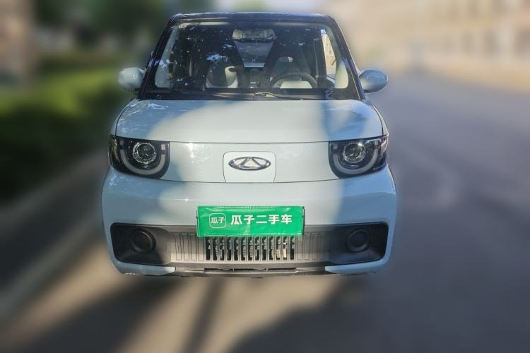 Used Chery QQ Ice Cream 2022 170km Sundae Phosphate Lithium-Ion Exterior 1