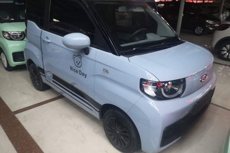 Used Chery QQ Ice Cream 2022 170km Sundae Phosphate Lithium-Ion Exterior 1