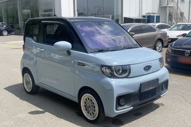 Used Chery QQ Ice Cream 2022 170km Sundae Phosphate Lithium-Ion Exterior 2