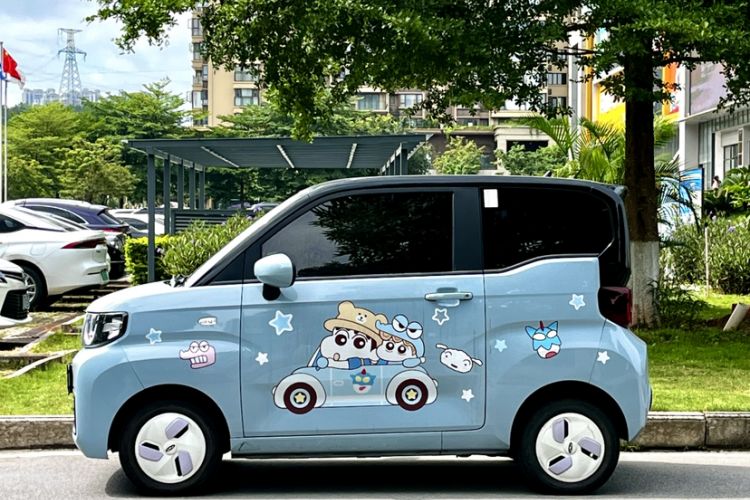 Used Chery QQ Ice Cream 2022 170km Sundae Phosphate Lithium-Ion Exterior 3