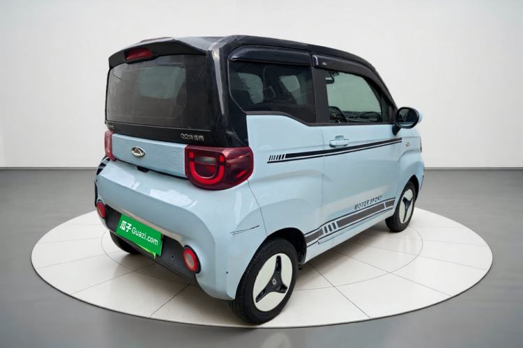 Used Chery QQ Ice Cream 2022 170km Sundae Phosphate Lithium-Ion Exterior 5