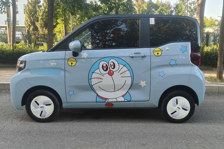 Used Chery QQ Ice Cream 2022 170km Sundae Phosphate Lithium-Ion Exterior 6