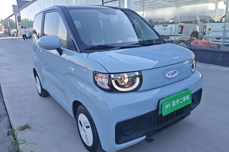 Used Chery QQ Ice Cream 2022 170km Sundae Phosphate Lithium-Ion Front Right 45 Deg