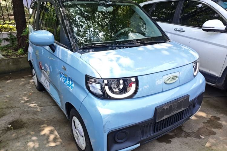 Used Chery QQ Ice Cream 2022 170km Sundae Phosphate Lithium-Ion Front Right 45 Deg